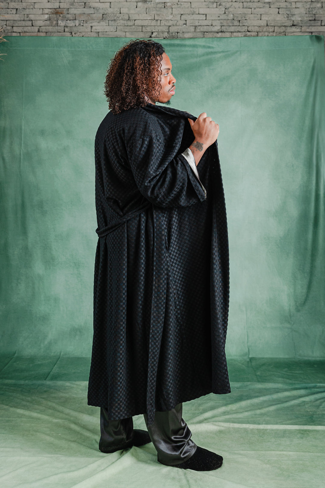 Onyx Unisex Robe